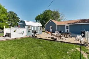 2463 Red Tail Hawk Rd, Clifton, IL 61727 - Photo 52