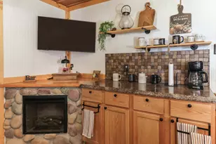 2463 Red Tail Hawk Rd, Clifton, IL 61727 - Photo 18