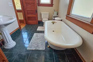 411 W Main St, Clifton, IL 61727 - Photo 18