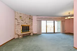 15704 Deerfield Ct, Orland Park, IL 60462 - Photo 2