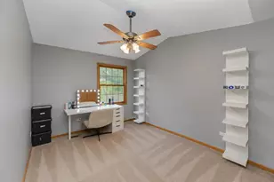 8810 W 84th Pl, Justice, IL 60458 - Photo 16