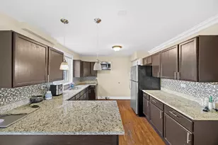 7801 S Winchester Ave, Chicago, IL 60620 - Photo 6