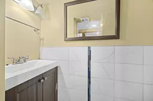 7801 S Winchester Ave, Chicago, IL 60620 - Photo 18