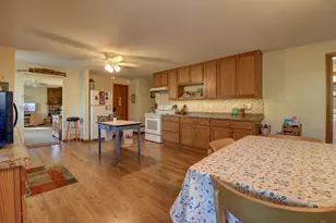 14755 Fenton Rd, Morrison, IL 61270 - Photo 4