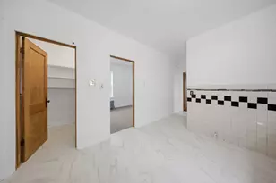 1230 S 59th Ct, Cicero, IL 60804 - Photo 6