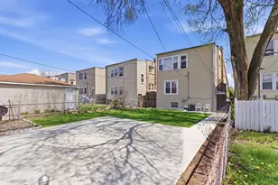 1230 S 59th Ct, Cicero, IL 60804 - Photo 34