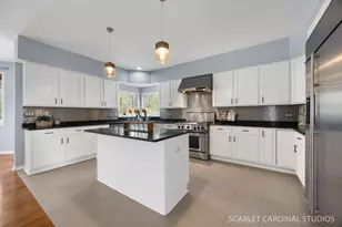 2494 Adamsway Dr, Aurora, IL 60502 - Photo 6