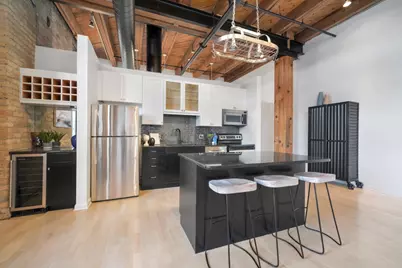 1872 N Clybourn Avenue #204, Chicago, IL 60614 - Photo 2