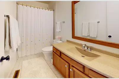426 Farmhill Circle, Wauconda, IL 60084 - Photo 22