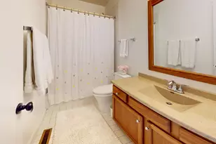 426 Farmhill Cir, Wauconda, IL 60084 - Photo 22