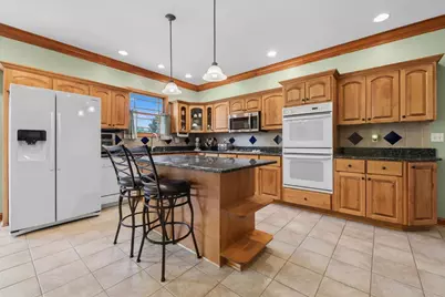 18854 S Palomino Court, Shorewood, IL 60404 - Photo 14