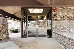 1275 E Baldwin Ln, Palatine, IL 60074 - Photo 2