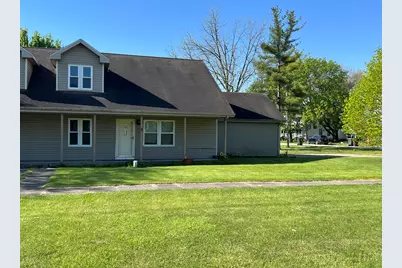 112 W Washington Street #1, Gardner, IL 60424 - Photo 1