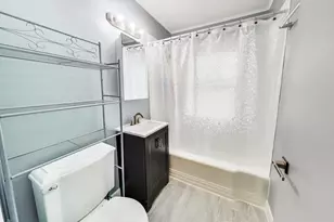 9529 Monroe Ave, Brookfield, IL 60513 - Photo 14