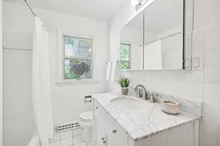 456 Fairview Ave, Glen Ellyn, IL 60137 - Photo 22