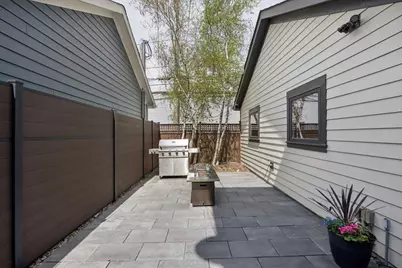 2148 W Giddings Street, Chicago, IL 60625 - Photo 60