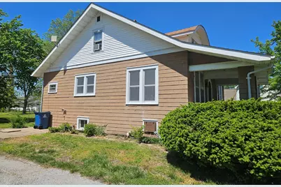 167 N Park Street, Hoyleton, IL 62803 - Photo 2