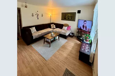 11322 S Avenue G, Chicago, IL 60617 - Photo 2