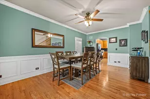 137 Oak Ave, Wood Dale, IL 60191 - Photo 4