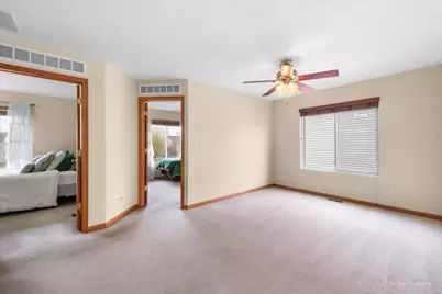 987 Valley Stream Drive, Pingree Grove, IL 60140 - Photo 22