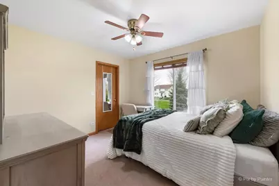 987 Valley Stream Drive, Pingree Grove, IL 60140 - Photo 18