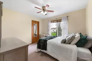 987 Valley Stream Dr, Pingree Grove, IL 60140 - Photo 18