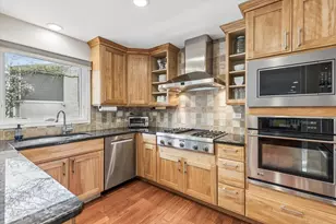 4115 Bristol Ct, Northbrook, IL 60062 - Photo 12