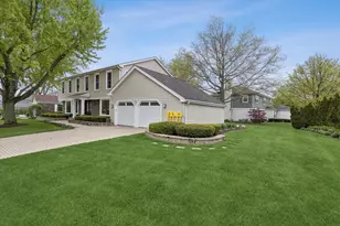 4115 Bristol Ct, Northbrook, IL 60062 - Photo 2