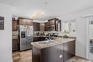 1813 Spinnaker St, Pingree Grove, IL 60140 - Photo 6