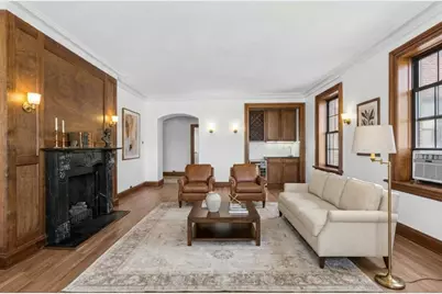 2912 N Commonwealth Avenue #7D, Chicago, IL 60657 - Photo 4