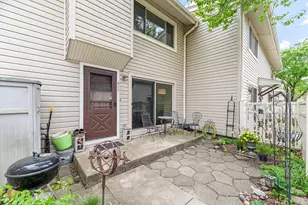 417 Verde Dr, Schaumburg, IL 60173 - Photo 16