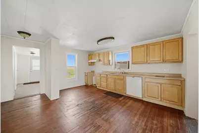 12228 Black Road, Morrison, IL 61270 - Photo 6