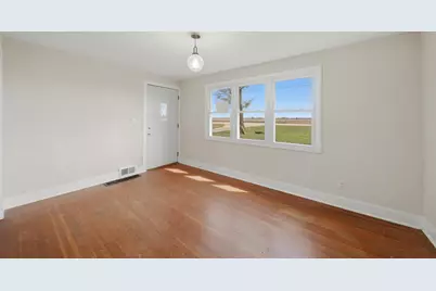 12228 Black Road, Morrison, IL 61270 - Photo 10