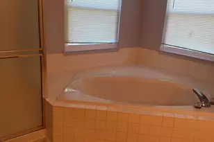 750 Majestic Dr, Algonquin, IL 60102 - Photo 18