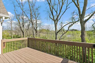 8113 Sierra Woods Ln, Carpentersville, IL 60110 - Photo 24