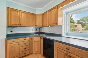 2732 Elder Ln, Franklin Park, IL 60131 - Photo 6