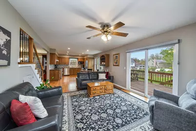 46 Sussex Court, Naperville, IL 60540 - Photo 8