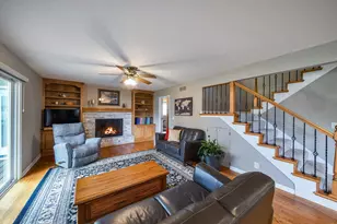 46 Sussex Ct, Naperville, IL 60540 - Photo 6