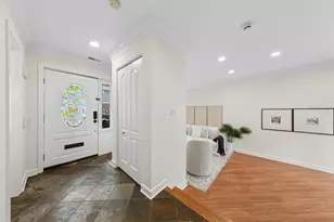 3312 N Racine Ave, Chicago, IL 60657 - Photo 2