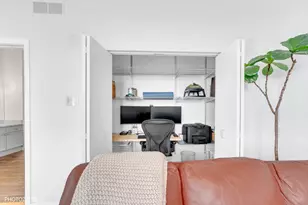 2250 W Ohio St, Chicago, IL 60612 - Photo 26