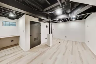11000 S Trumbull Ave, Chicago, IL 60655 - Photo 16