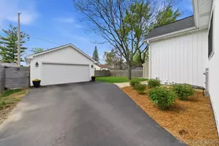 728 N Lincoln Ave, Geneva, IL 60134 - Photo 28