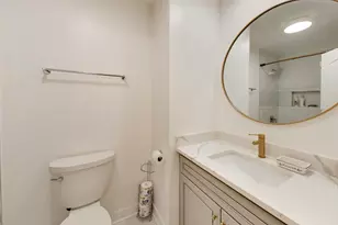 26 The Court of Island Point, Northbrook, IL 60062 - Photo 20