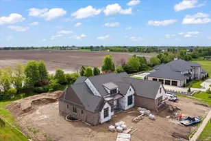 1404 Wyndemere Point Dr, Champaign, IL 61822 - Photo 8