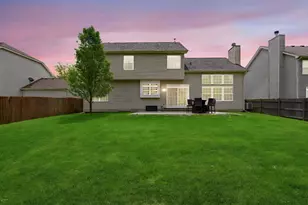 628 Manhattan Cir, Oswego, IL 60543 - Photo 32
