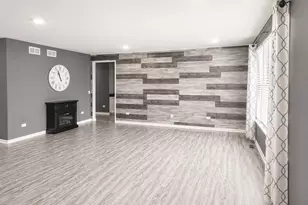 713 Long Ridge Trail, Minooka, IL 60447 - Photo 24