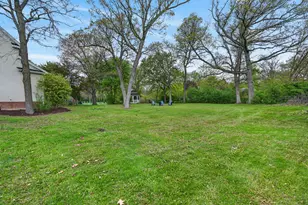 28364 N Lakeview Cir, McHenry, IL 60051 - Photo 34