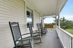28364 N Lakeview Cir, McHenry, IL 60051 - Photo 2