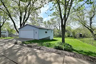 377 E Montana Ave, Glendale Heights, IL 60139 - Photo 22