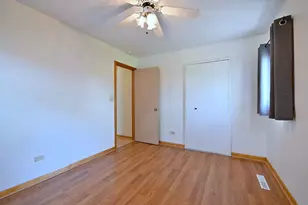 377 E Montana Ave, Glendale Heights, IL 60139 - Photo 20
